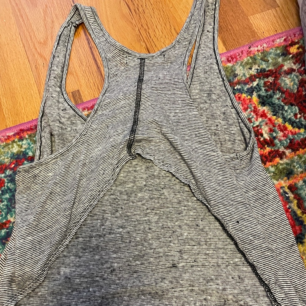 Project social t cropped backless tank